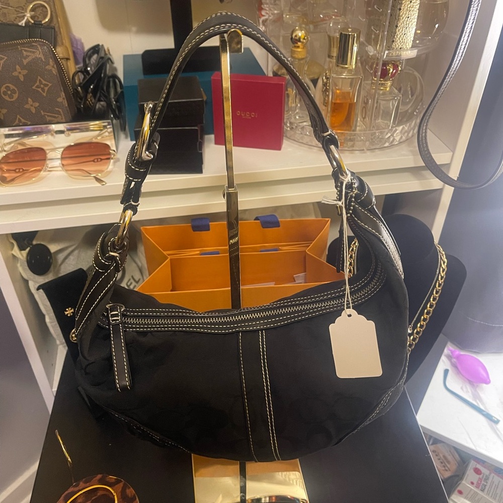 Coach Shoulder Bag.